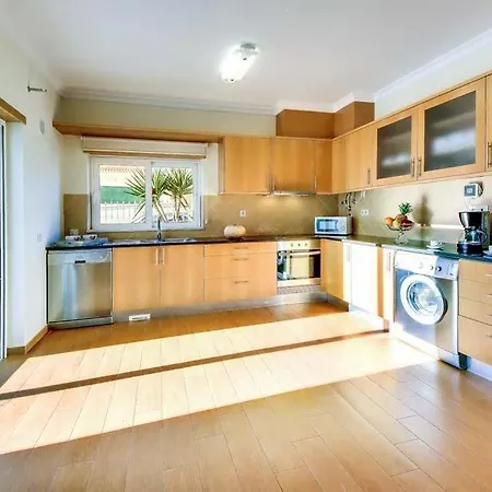 ヴィラ Areias De Sao Joao Sleeps 8 Pool Air Con Wifi アルブフェイラ